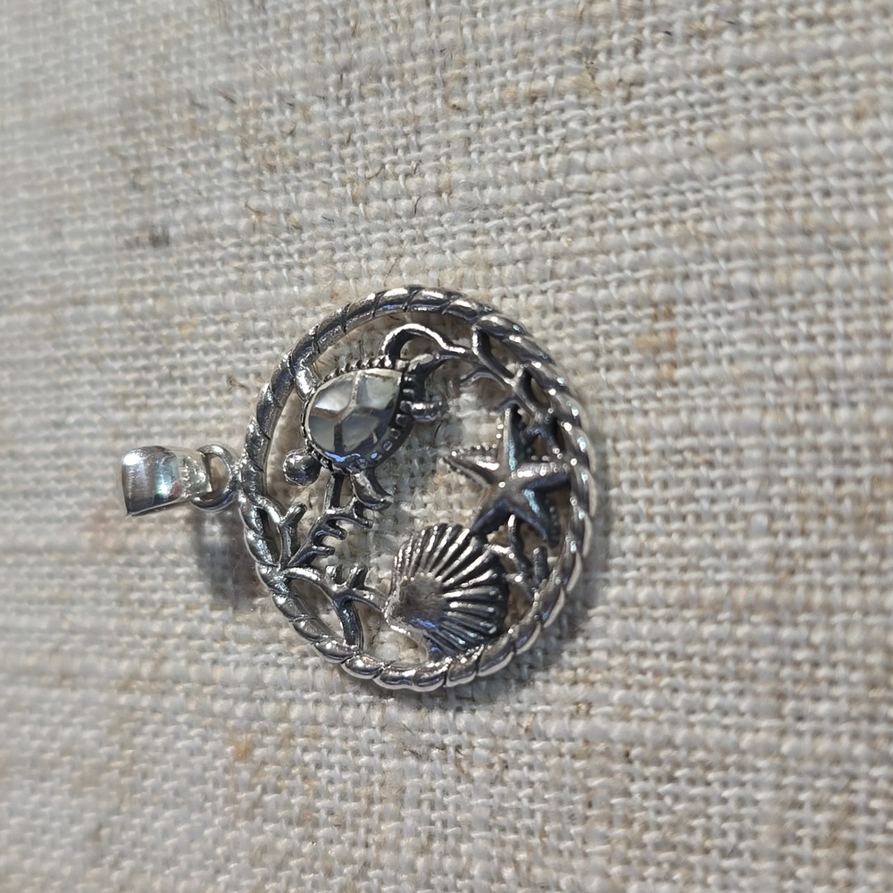 925 Sterling Silver Starfish,Turtle and Shell Pendant~New